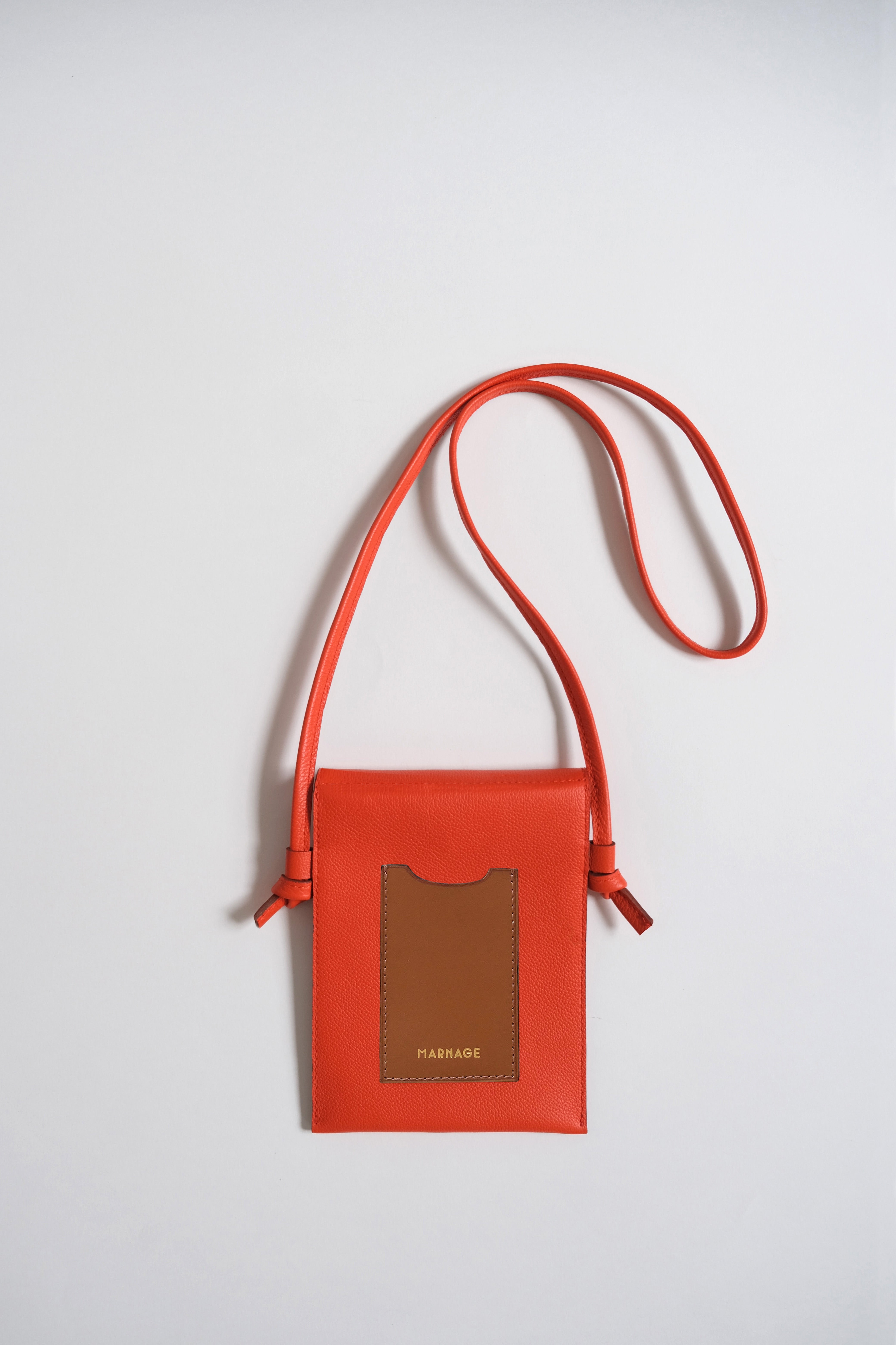 UTILIS - ORANGE VEAL