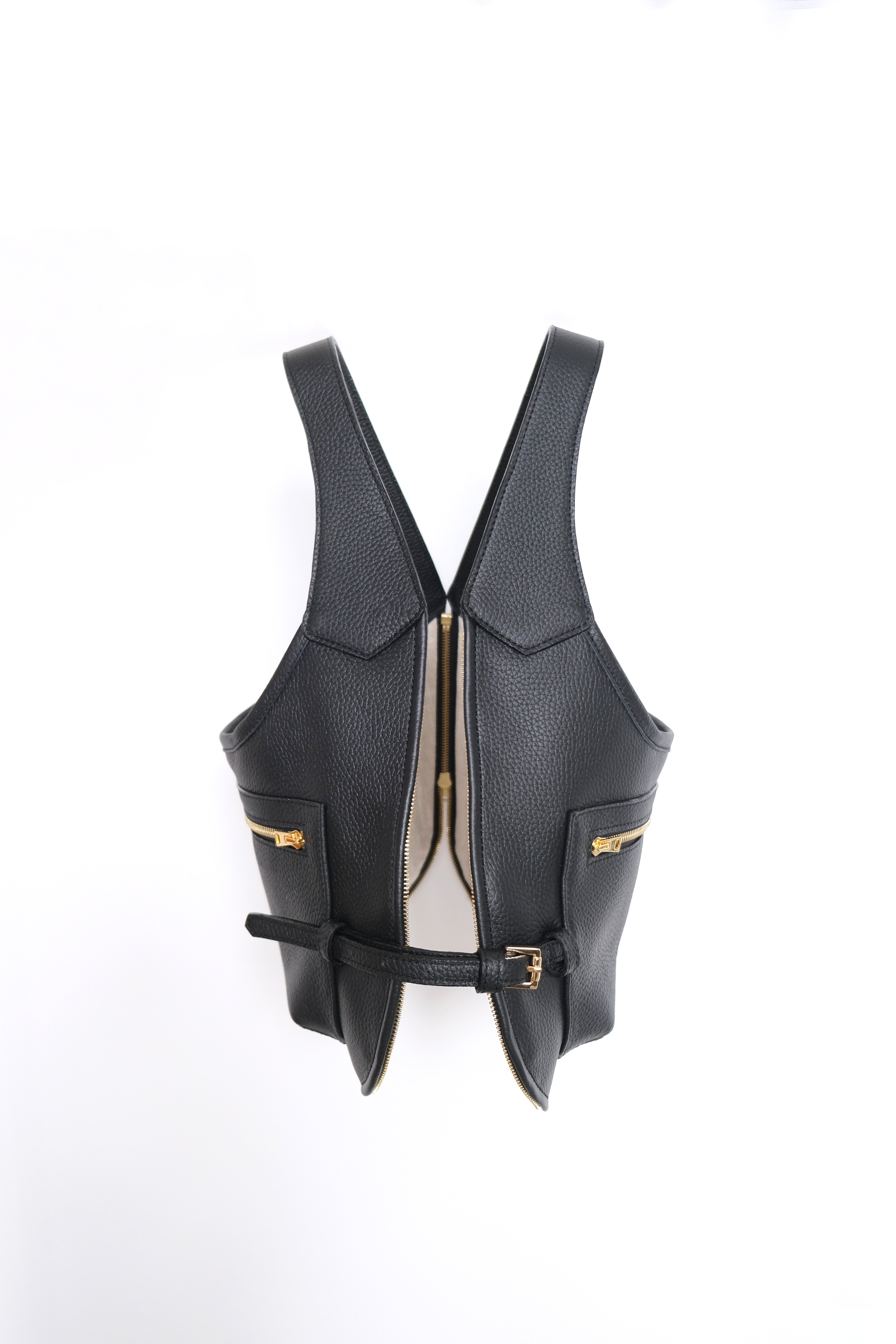 METAMORPHOSIS black