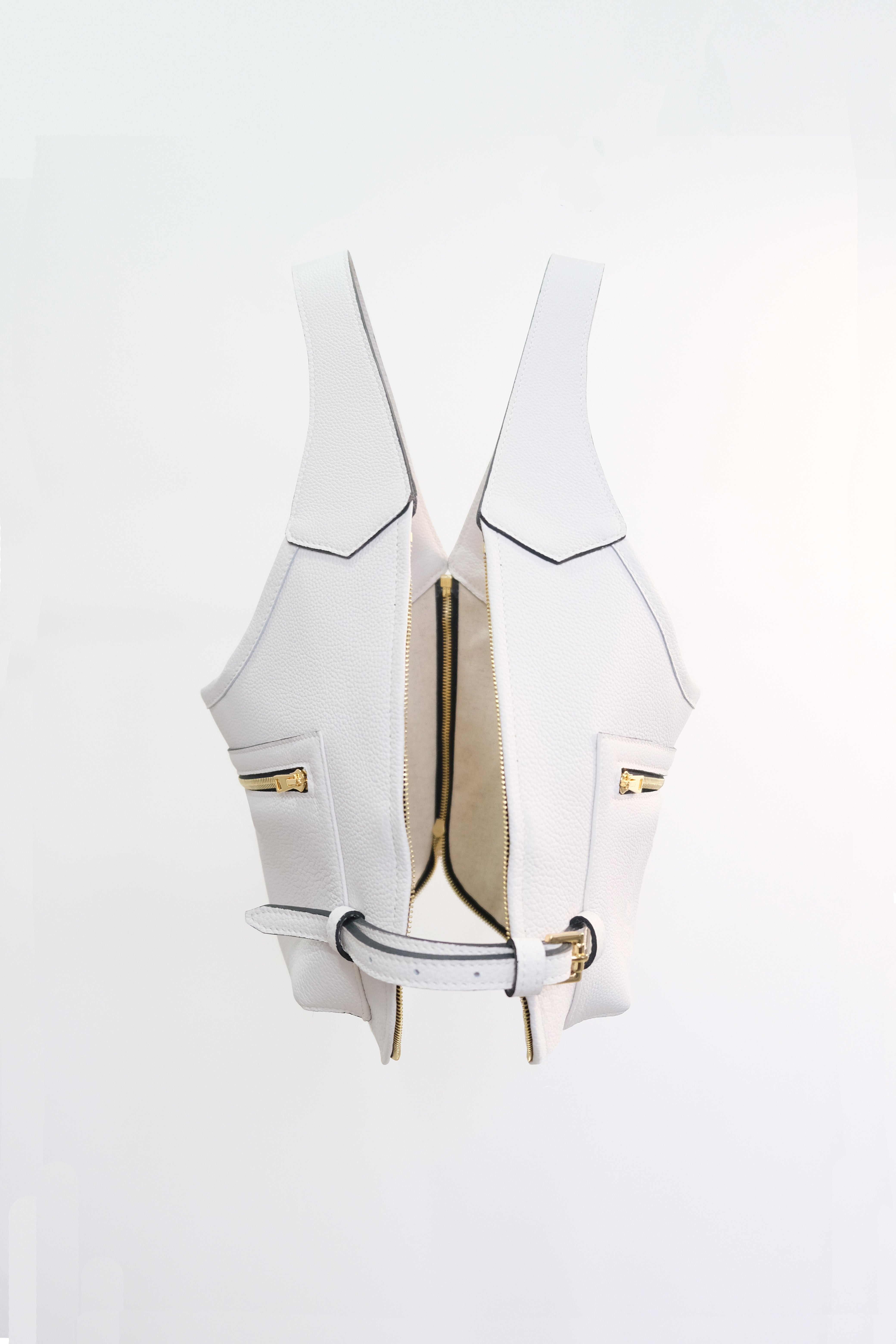 METAMORPHOSIS - WHITE